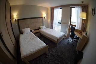 Отель Hotel nad Wisłą Тчев Стандартный двухместный номер с 1 кроватью или 2 отдельными кроватями-1